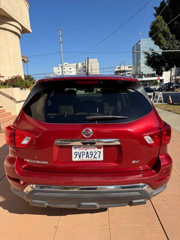 Used 2017 Nissan Pathfinder SV FWD image 6