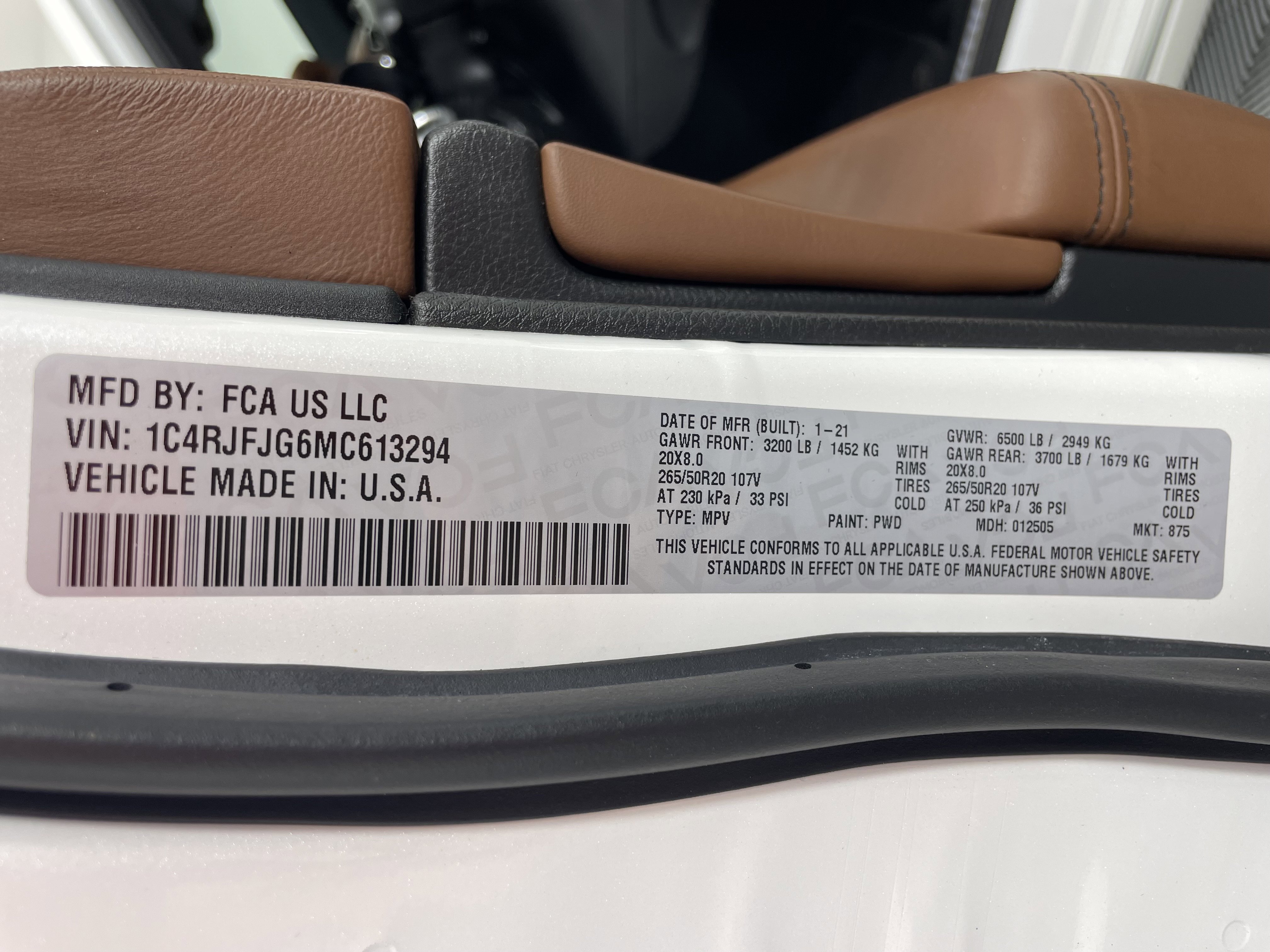 Certified 2021 Jeep Grand Cherokee Summit w/ Platinum Series Group image 12