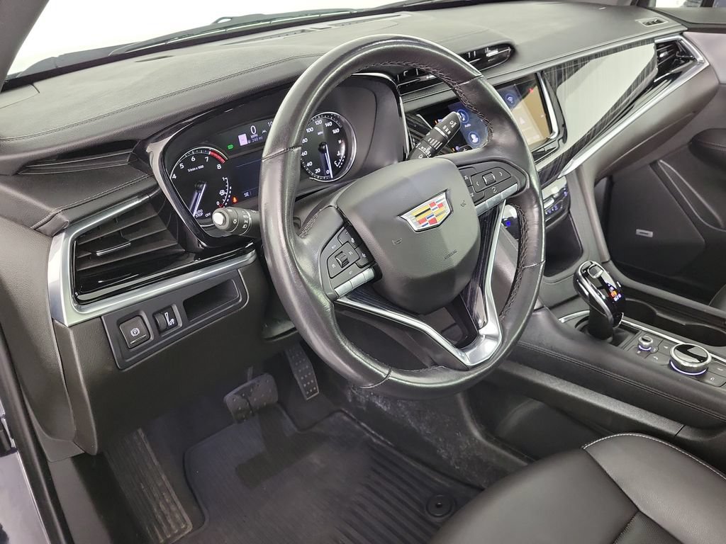 Certified 2024 Cadillac XT6 Premium Luxury FWD image 19