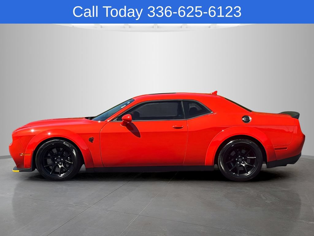 Used 2023 Dodge Challenger SRT Hellcat RWD image 2