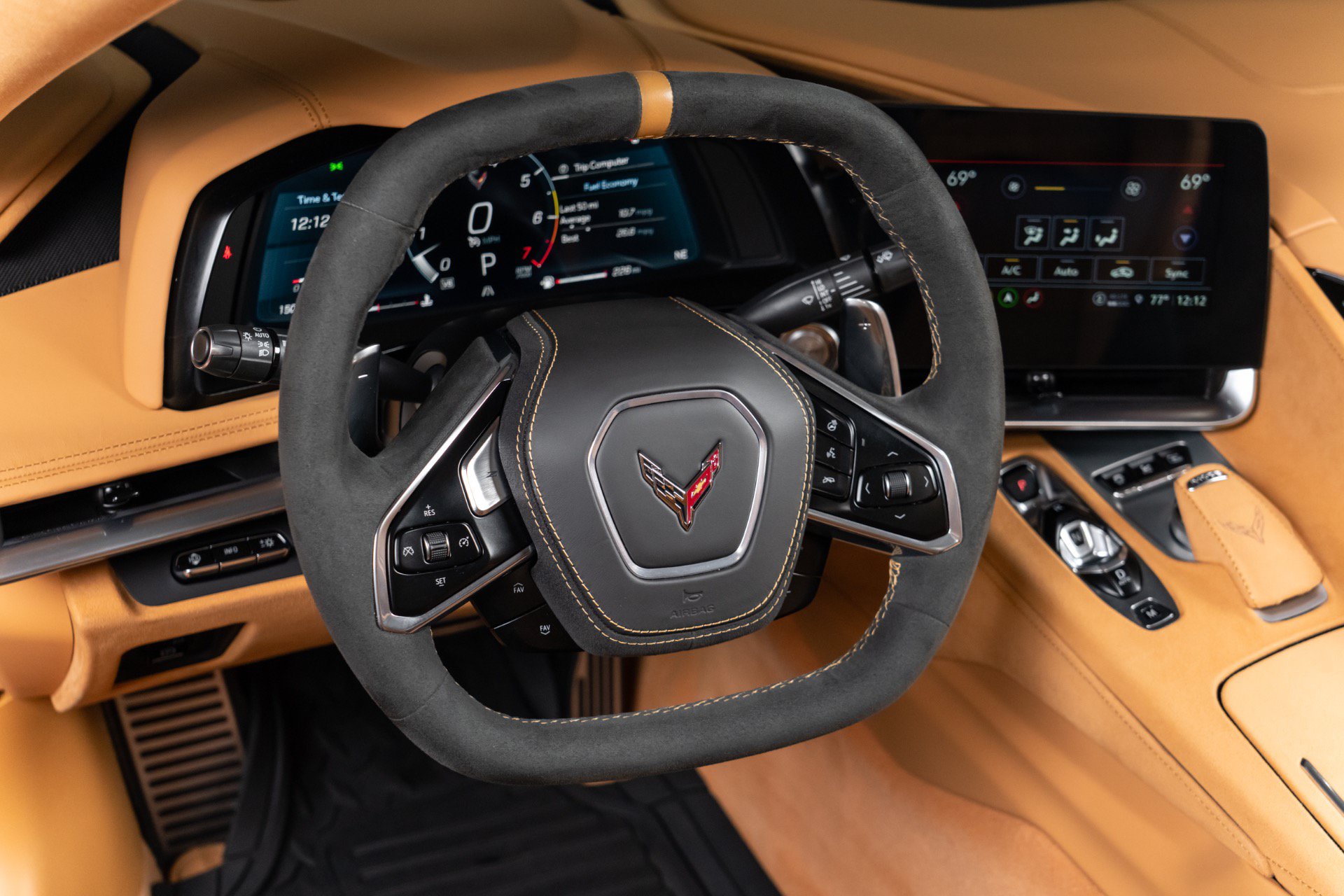 Used 2023 Chevrolet Corvette Stingray Premium Conv w/ Z51 Performance Package RWD image 39