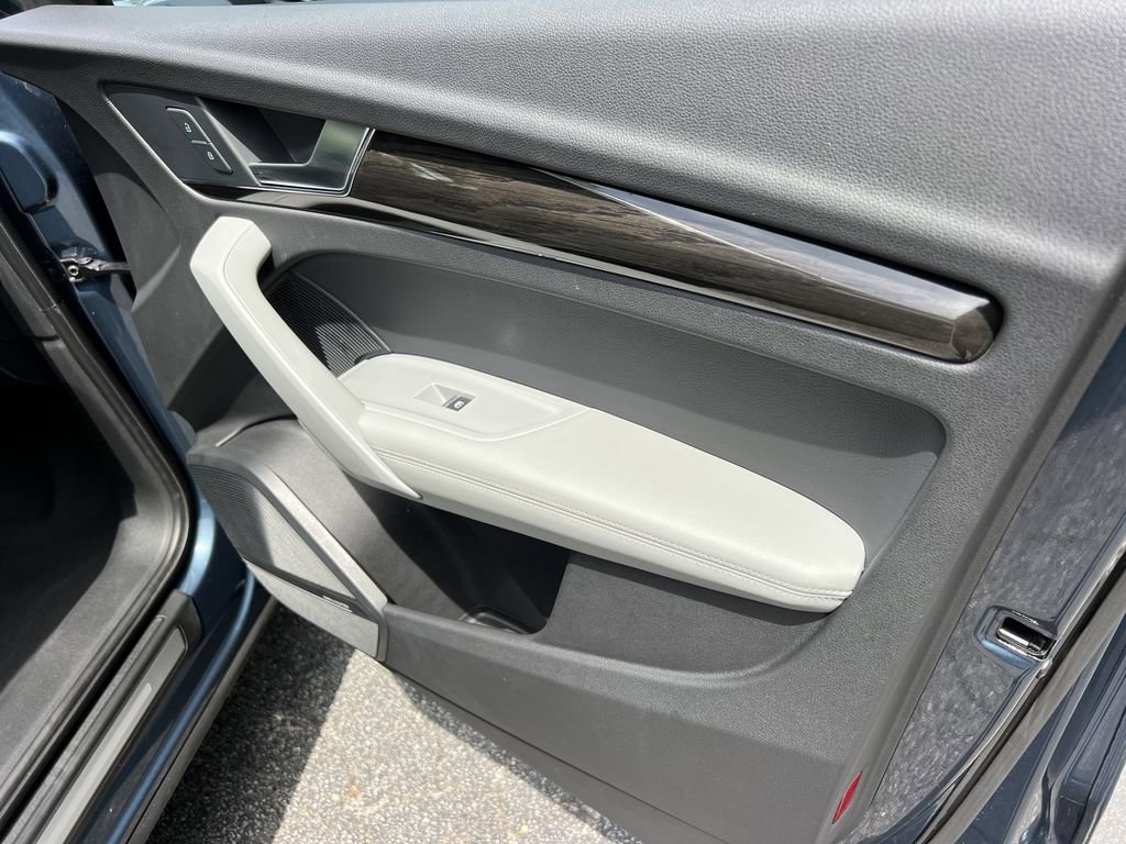 Used 2018 Audi Q5 Prestige AWD/4WD image 12