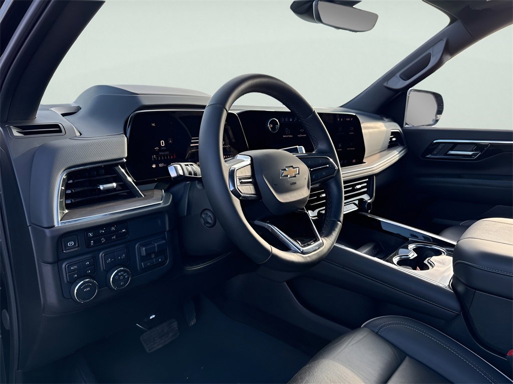 Used 2025 Chevrolet Tahoe Premier image 23
