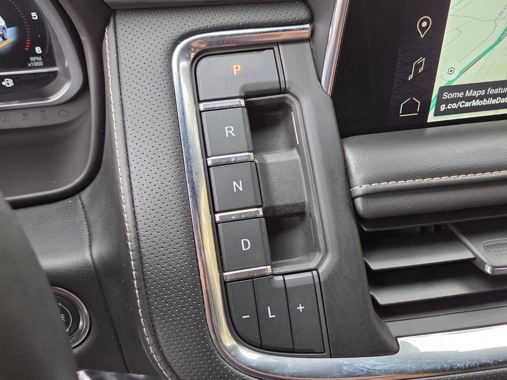Used 2023 GMC Yukon SLT image 36