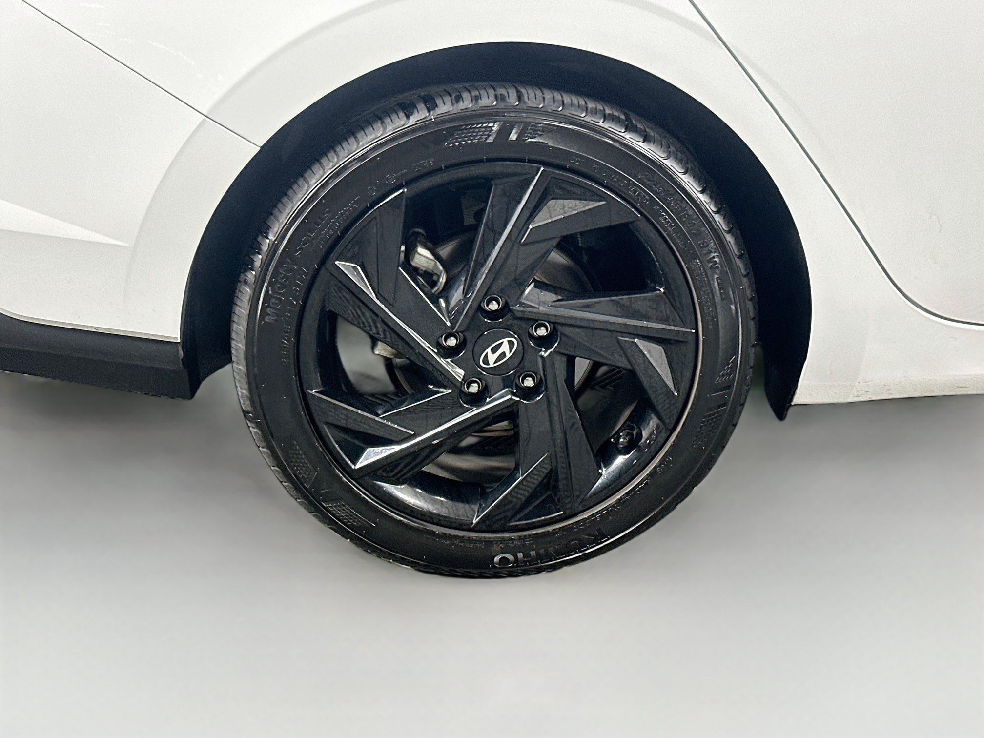 Used 2026 Hyundai Elantra Sport FWD image 11