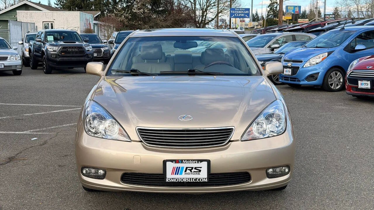 Used 2002 Lexus ES 330 w/ Premium Pkg FWD image 8
