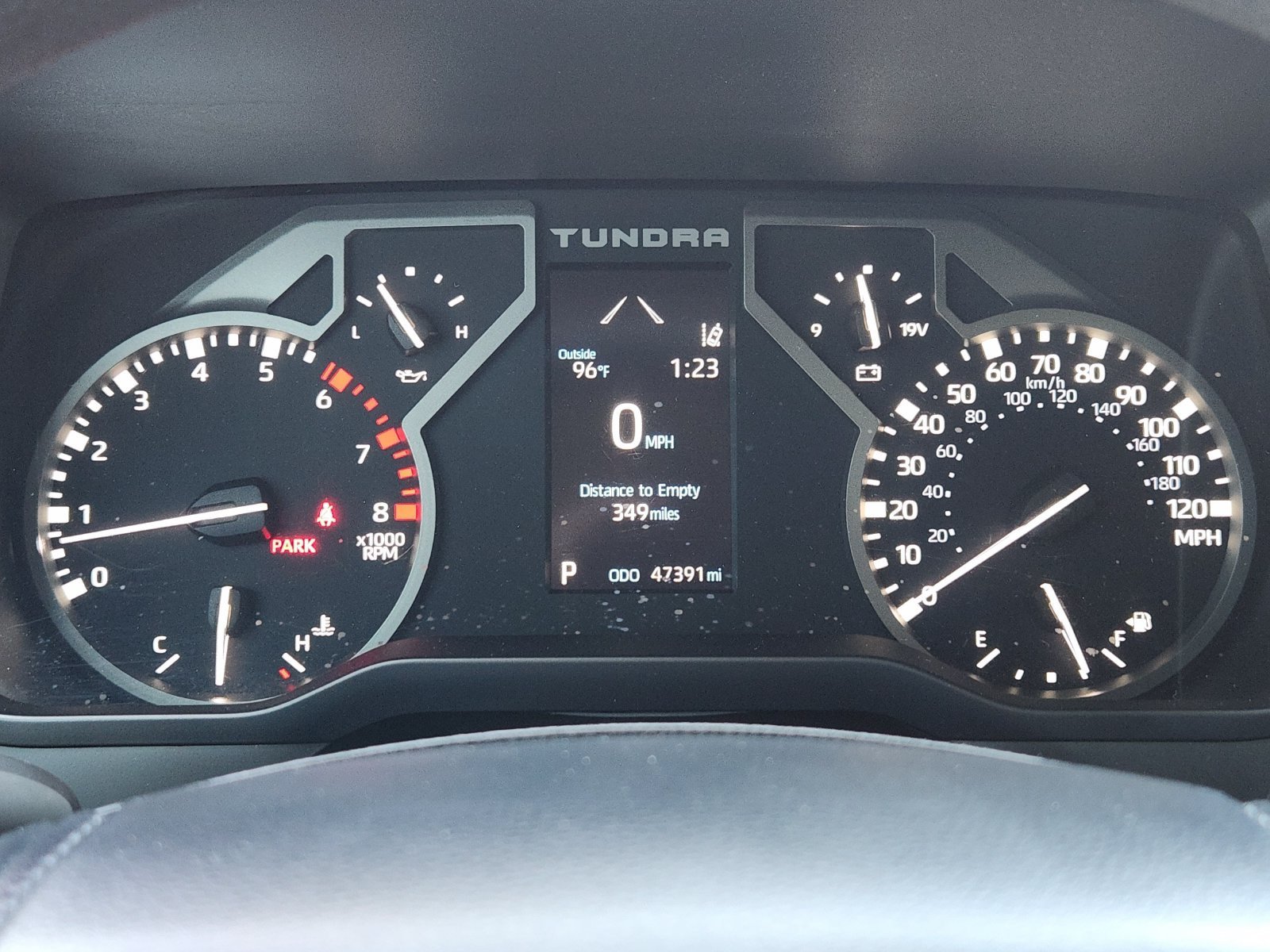 Used 2022 Toyota Tundra SR5 w/ Convenience Package RWD image 24