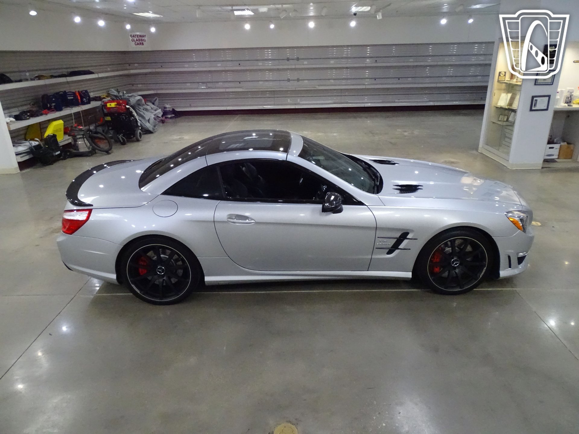 Used 2015 Mercedes-Benz SL 63 AMG image 17