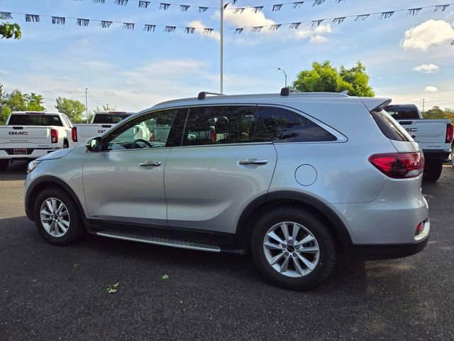 Used 2019 Kia Sorento LX w/ Option Group 020 AWD/4WD image 7