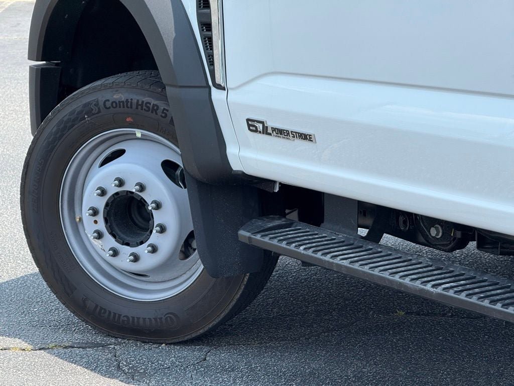 New 2025 Ford F550 2WD Regular Cab Super Duty image 10