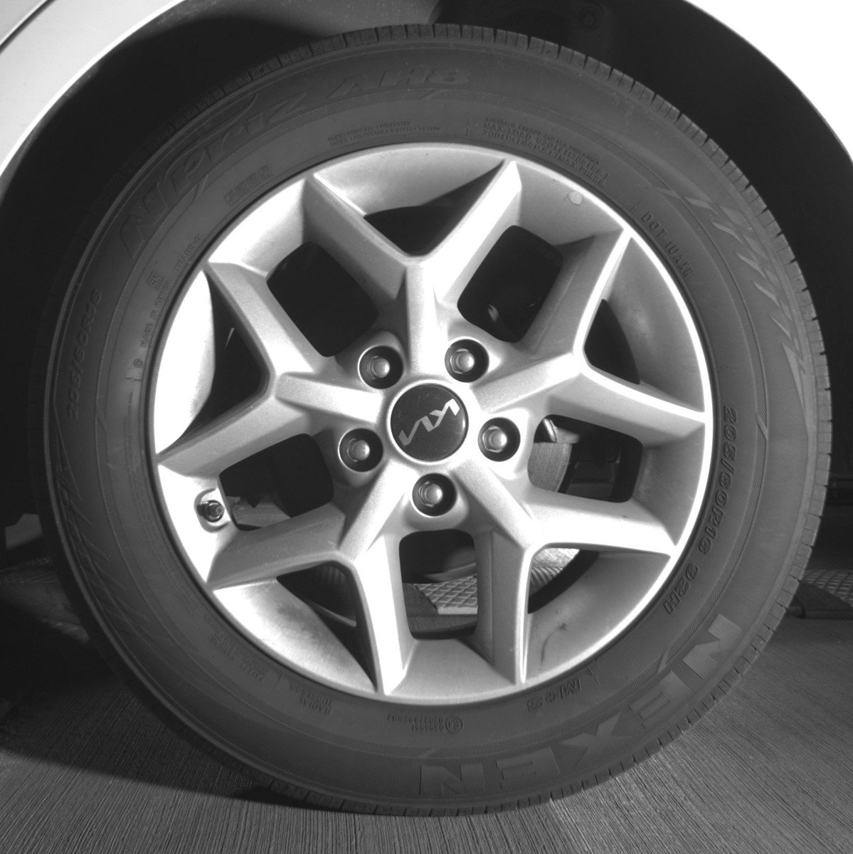 Used 2025 Kia Soul LX w/ LX Technology Package image 14