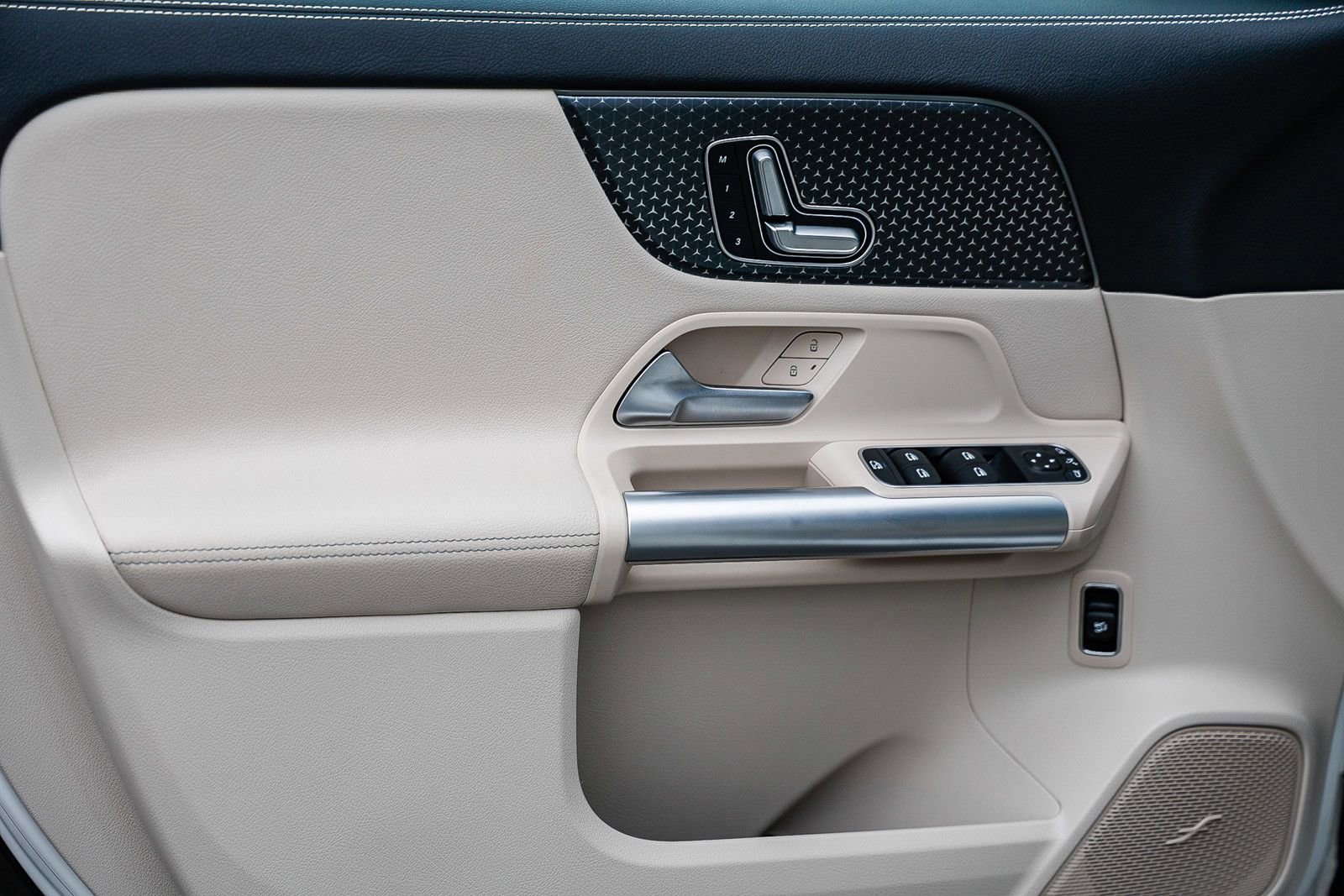 Certified 2025 Mercedes-Benz GLA 250 image 20