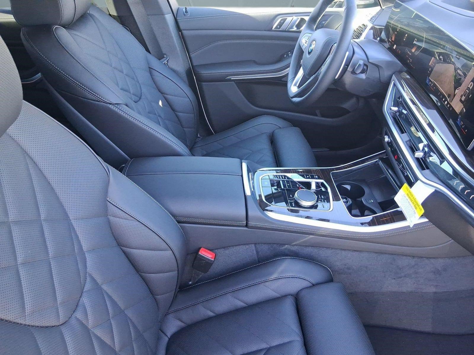 Used 2026 BMW X5 xDrive40i w/ Premium Package AWD/4WD image 24