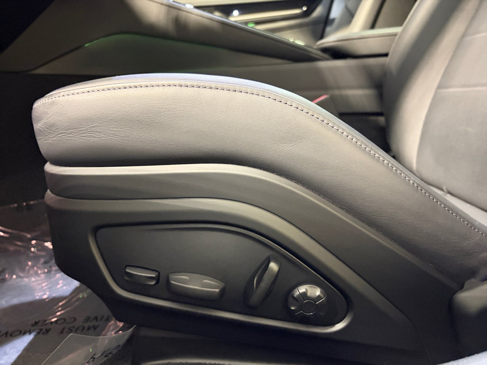 Certified 2026 Porsche Panamera 4 AWD/4WD image 23