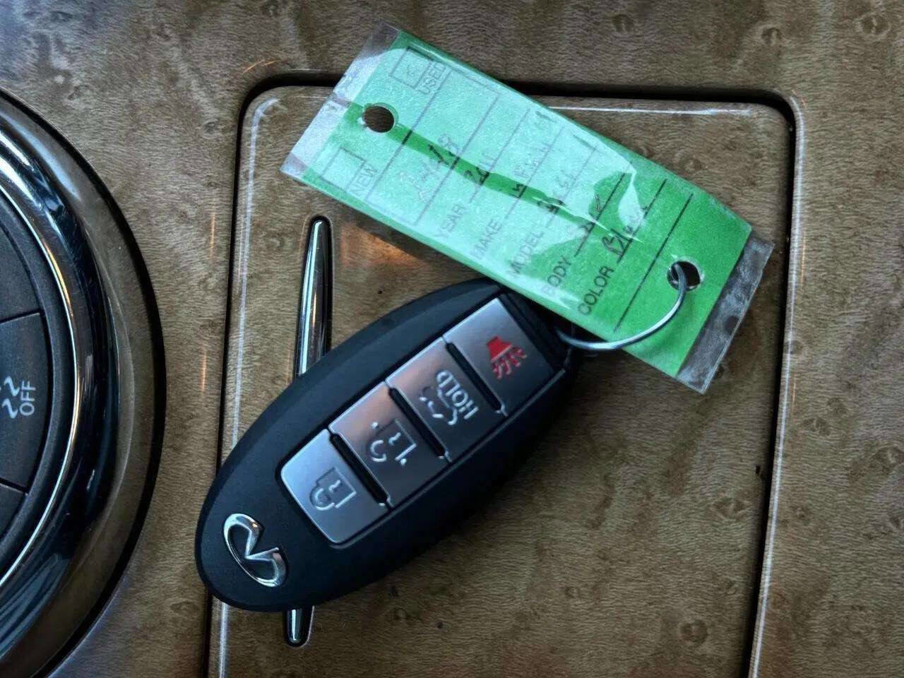 Used 2011 INFINITI QX56 4WD w/ Theater Pkg image 49