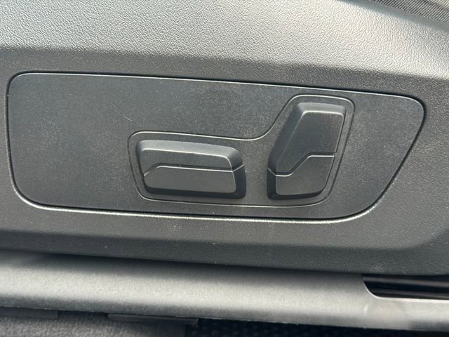 Used 2025 BMW X2 xDrive28i w/ M Sport Package image 20