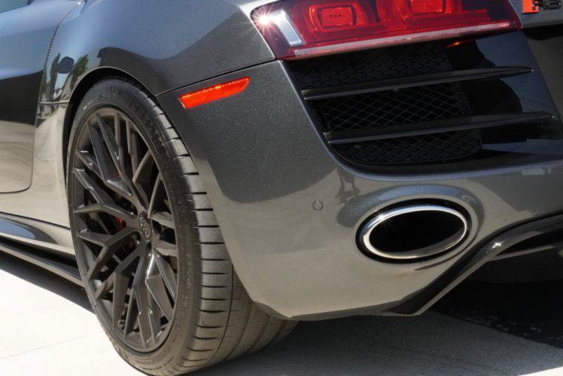 Used 2012 Audi R8 V10 AWD/4WD image 16
