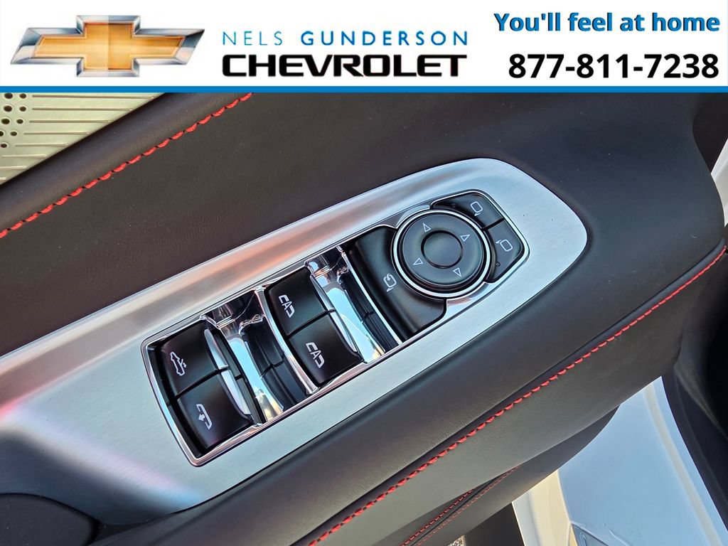 New 2027 Chevrolet Corvette Stingray Convertible RWD image 17