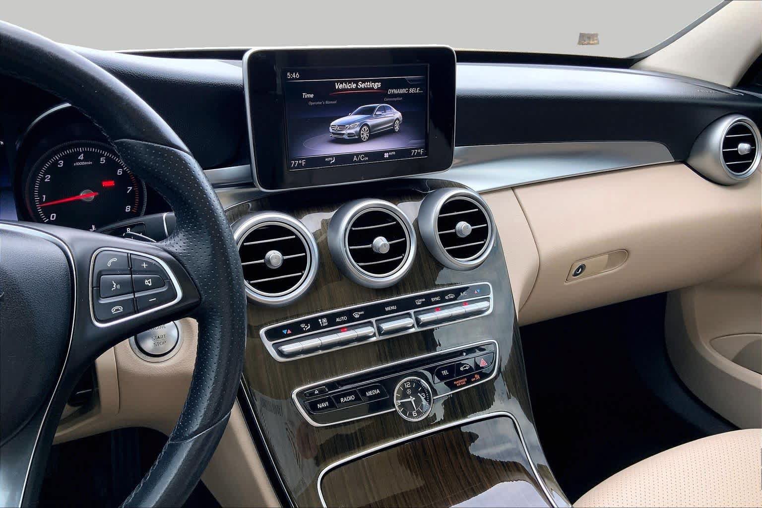 Used 2018 Mercedes-Benz C 300 Sedan image 13