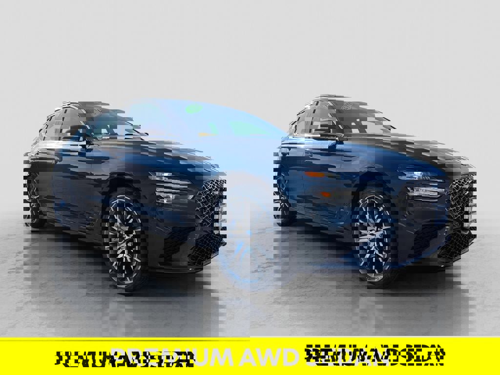 Used 2024 Genesis G70 2.5T image 6