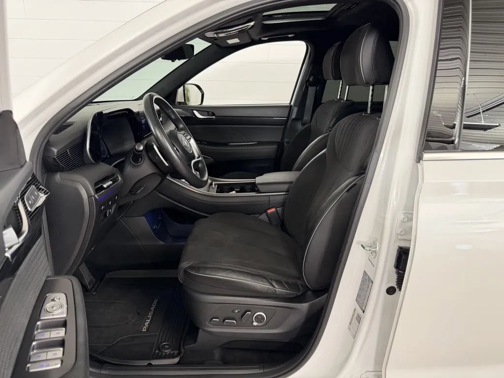 Used 2024 Hyundai Palisade Calligraphy AWD/4WD image 12