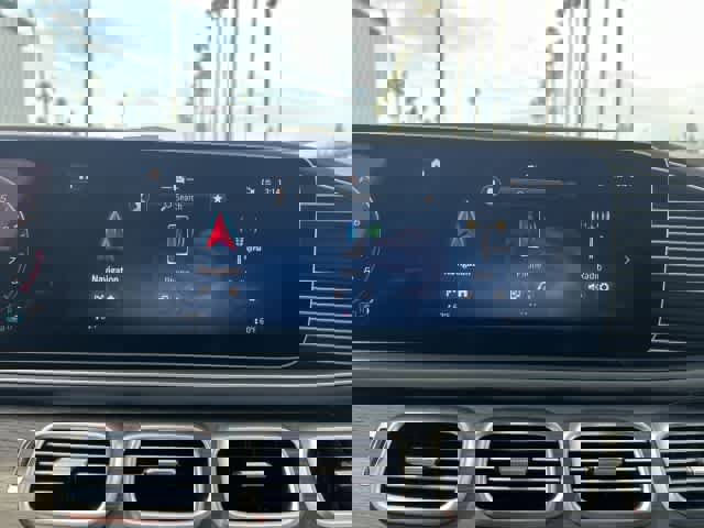 New 2026 Mercedes-Benz GLS 63 AMG 4MATIC image 23