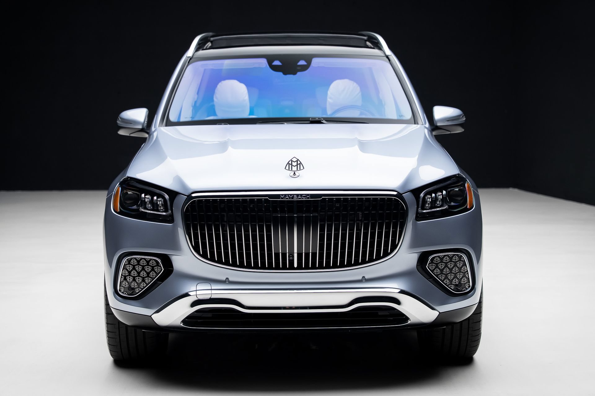 Used 2025 Mercedes-Benz Maybach GLS 600 4MATIC image 7