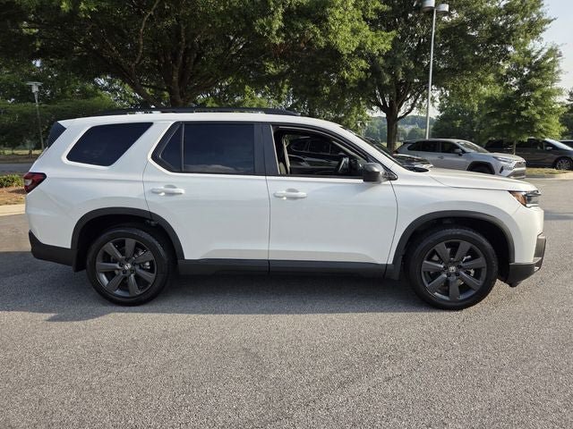 Certified 2026 Honda Pilot Sport image 8