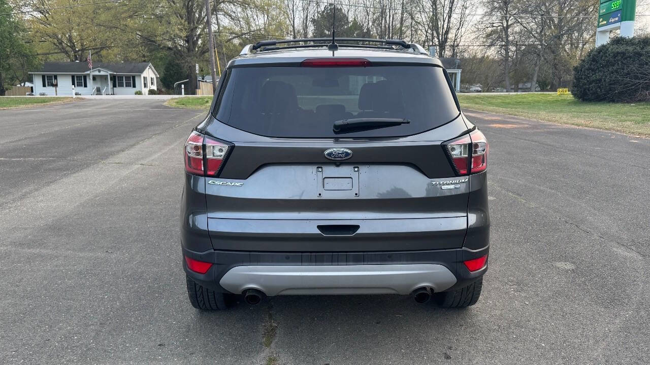 Used 2017 Ford Escape Titanium AWD/4WD image 7