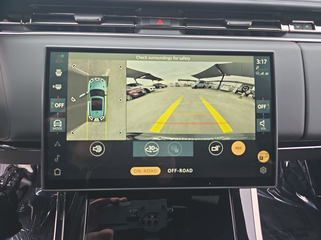 Certified 2025 Land Rover Range Rover Sport Dynamic SE image 24