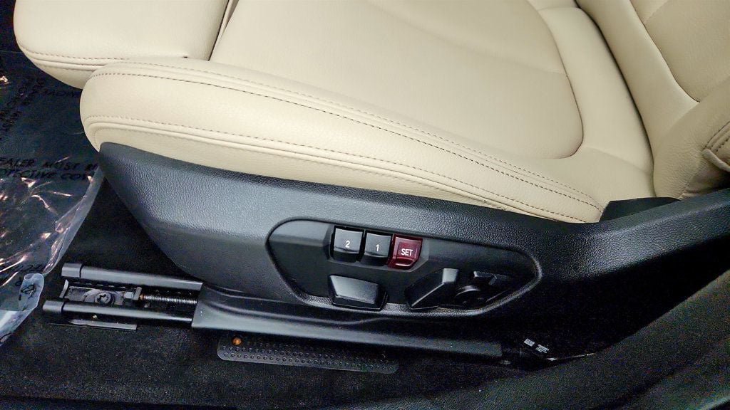 Used 2020 BMW X2 xDrive28i w/ Convenience Package AWD/4WD image 12
