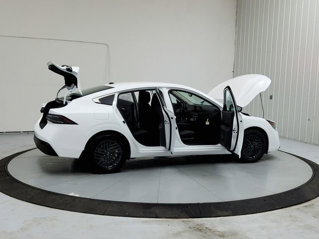 New 2026 Nissan Sentra SV w/ SV Convenience Package image 15