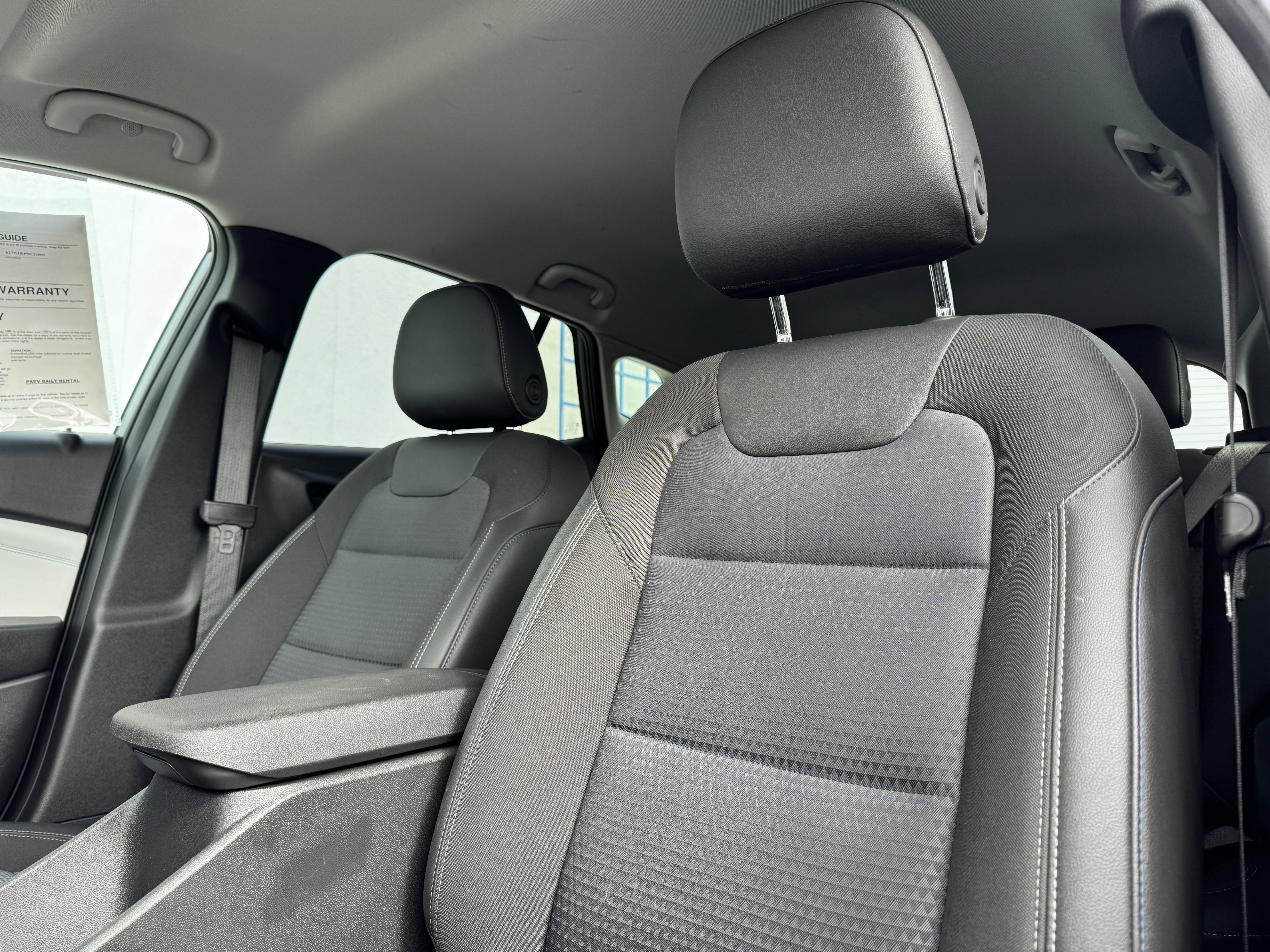 Used 2025 Chevrolet Trax LT image 13