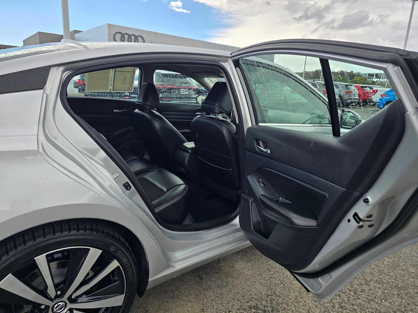 Used 2022 Nissan Altima 2.5 SR image 14