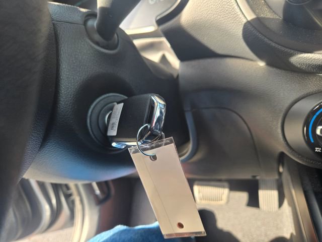 Used 2025 Kia Soul LX image 17