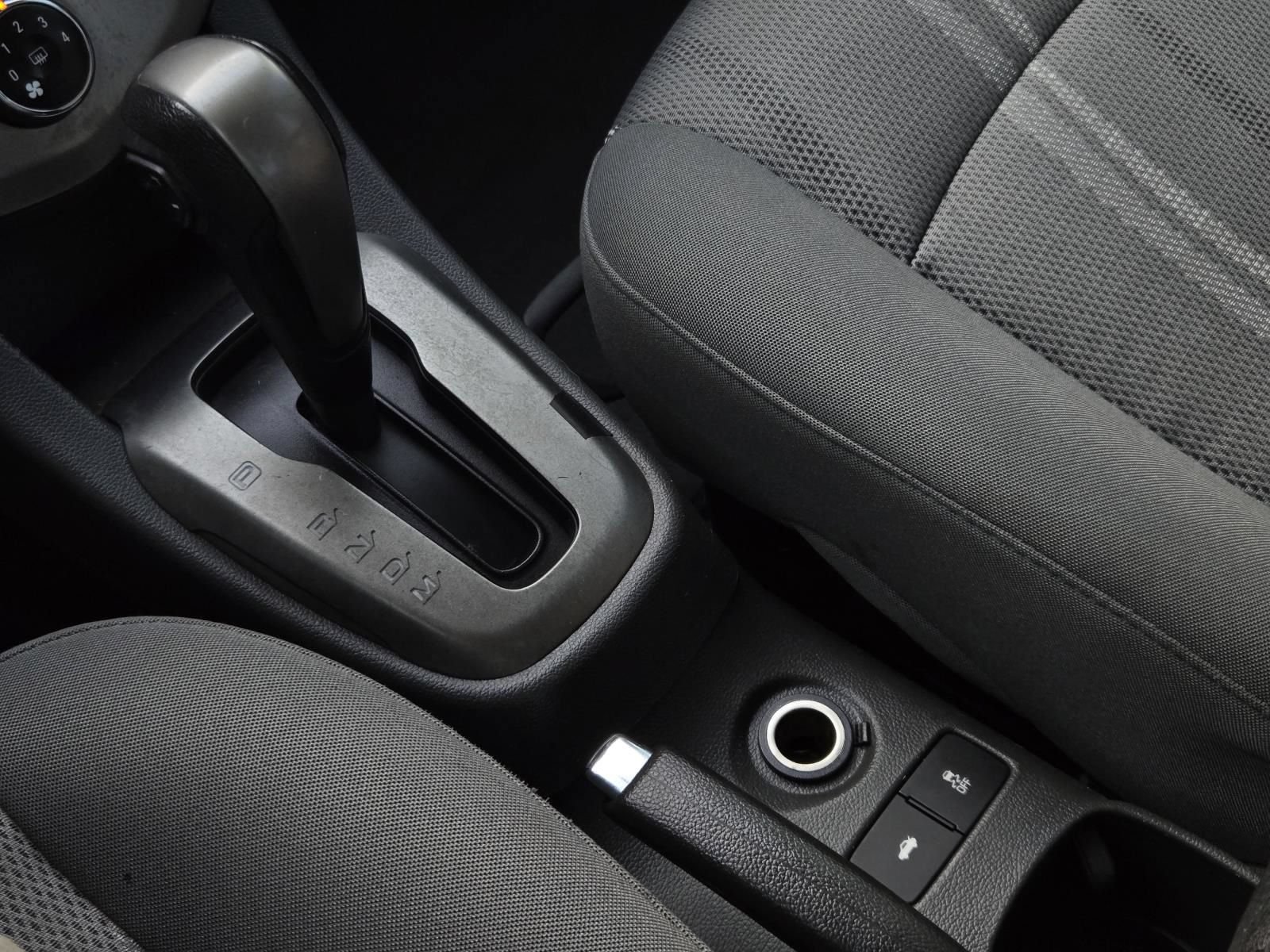Used 2015 Chevrolet Sonic LT FWD image 25