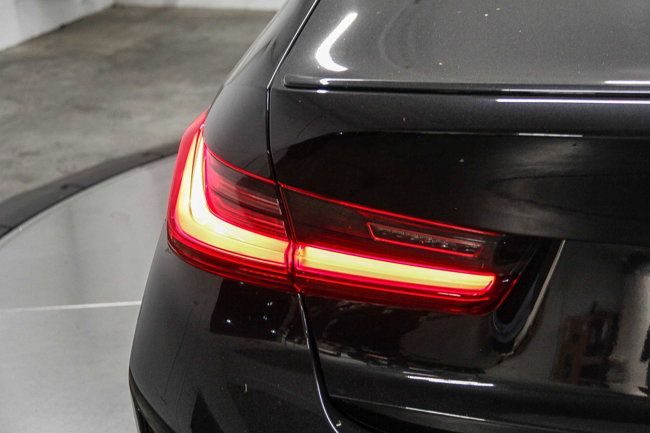 Certified 2023 BMW 330e w/ M Sport Package image 7