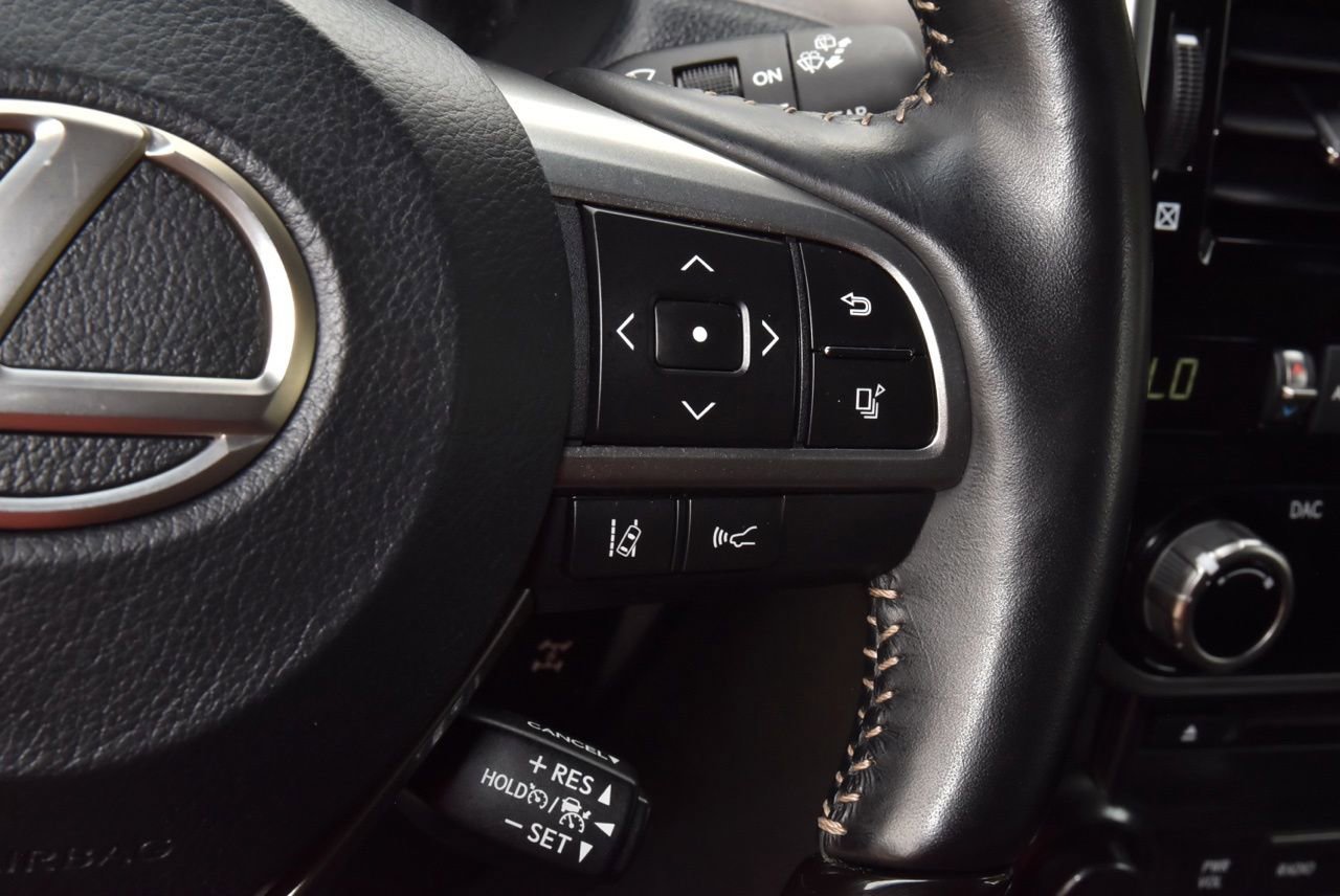 Used 2023 Lexus GX 460 Premium w/ Accessory Package AWD/4WD image 26