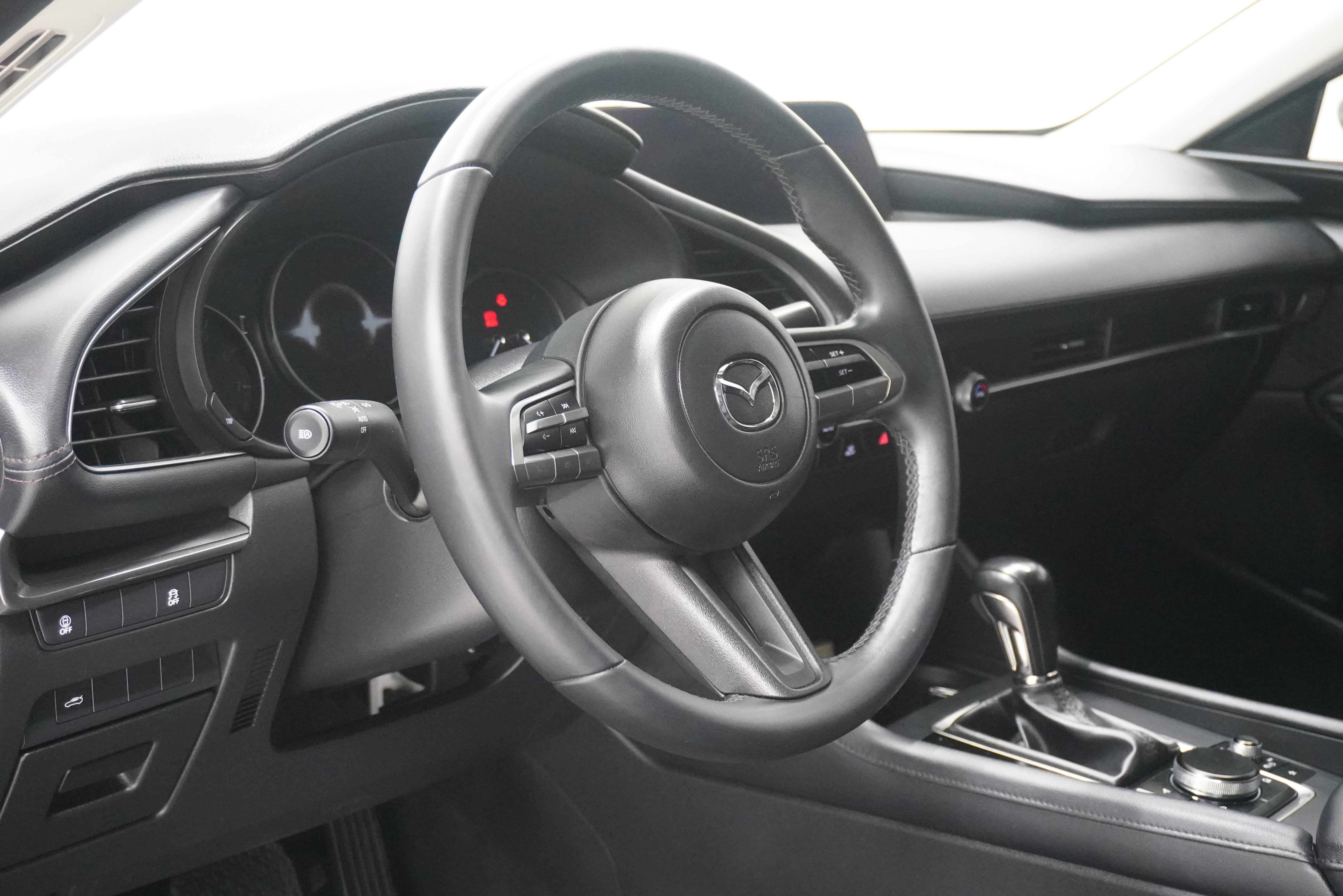 Used 2022 MAZDA MAZDA3 s FWD image 10