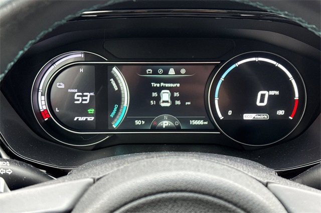 Used 2022 Kia Niro EX Premium image 37
