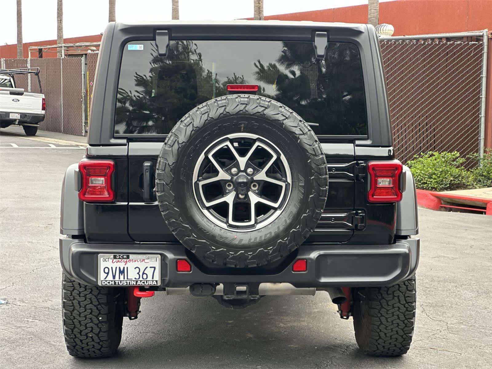 Used 2026 Jeep Wrangler Unlimited Rubicon AWD/4WD image 6