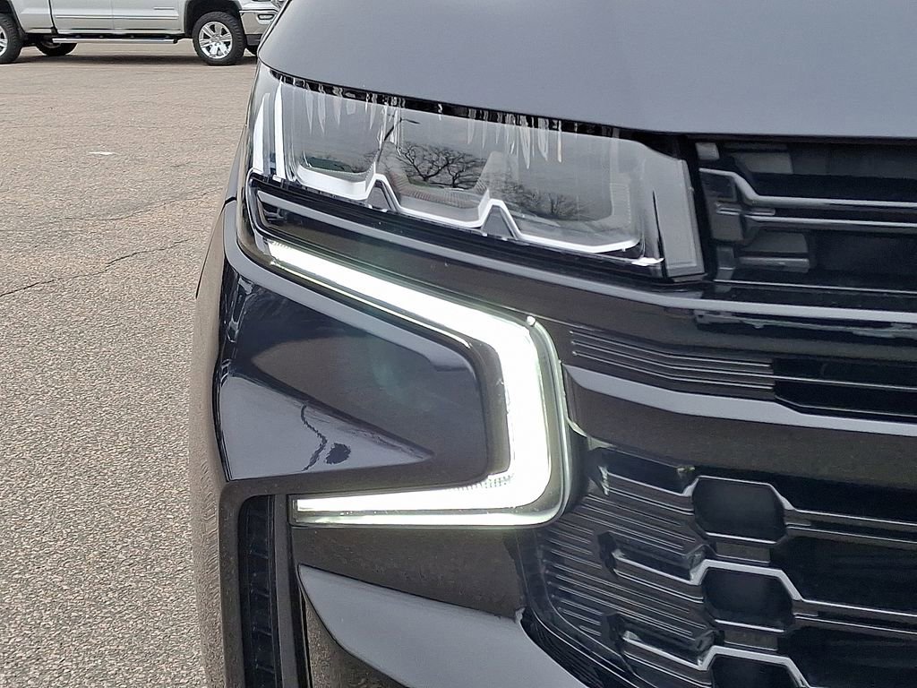 Used 2023 Chevrolet Tahoe Z71 w/ Z71 Off-Road Package image 12