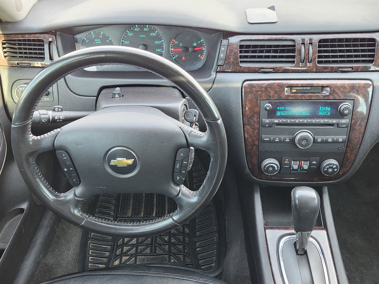 Used 2013 Chevrolet Impala LT image 31