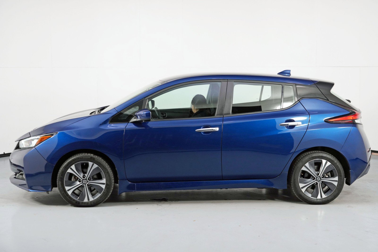 Used 2022 Nissan Leaf SV Plus image 43
