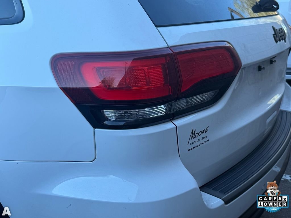 Used 2016 Jeep Grand Cherokee Limited 75th Anniversary image 10