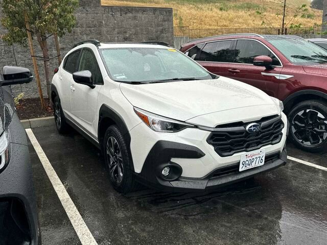 Used 2024 Subaru Crosstrek 2.0i Premium AWD/4WD image 2