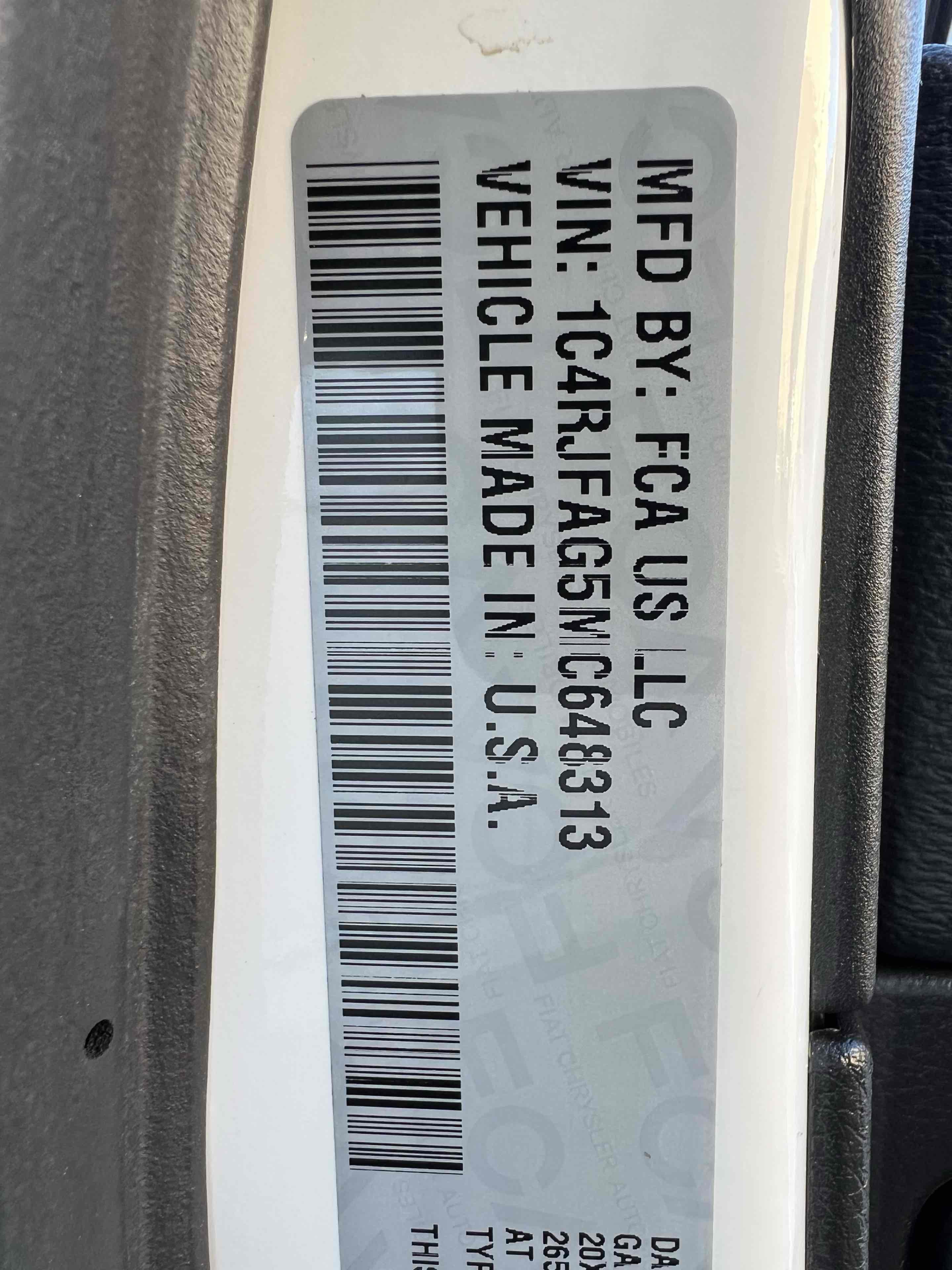 Used 2021 Jeep Grand Cherokee Laredo X image 11