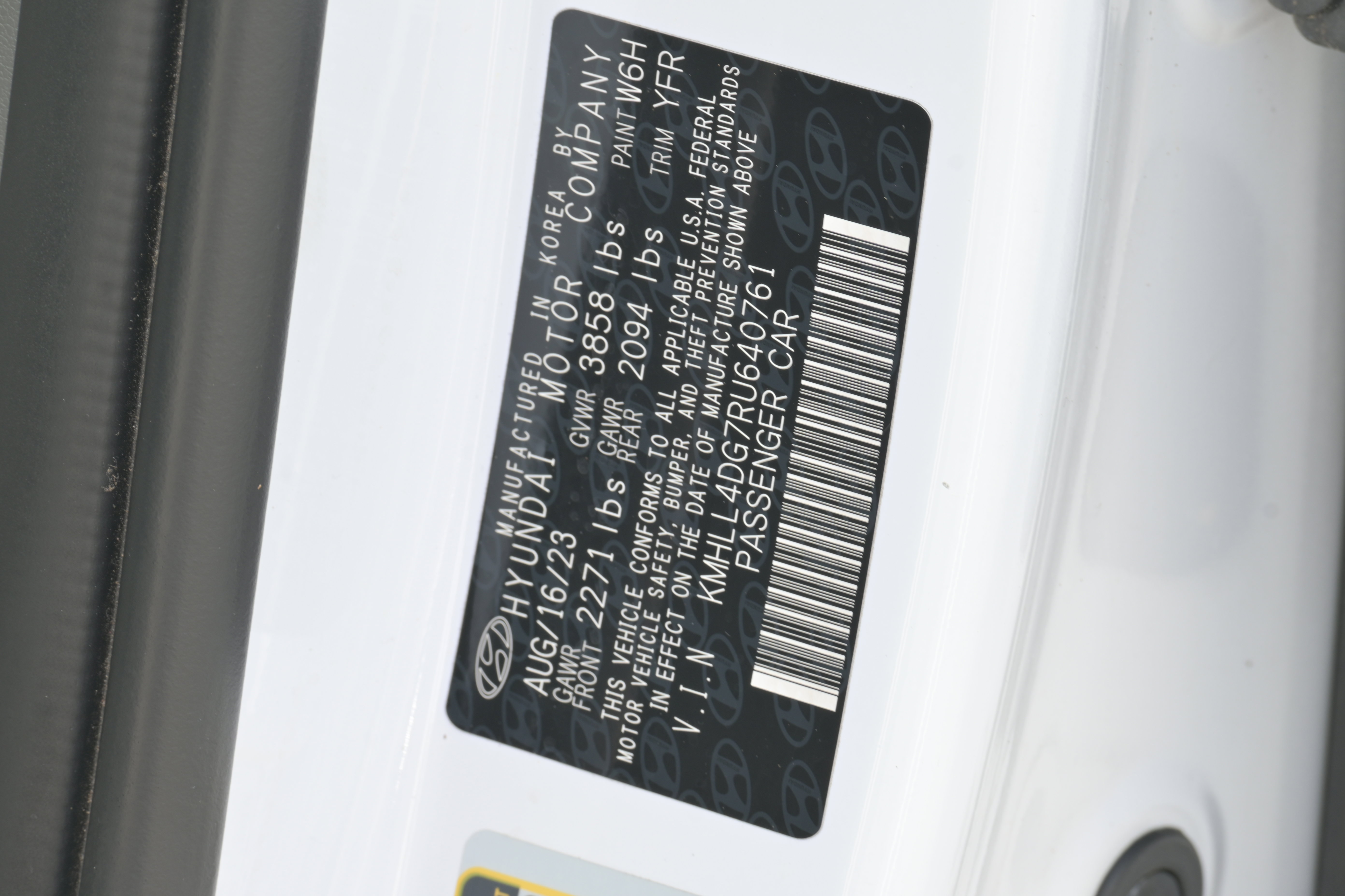 Used 2024 Hyundai Elantra SE FWD image 33