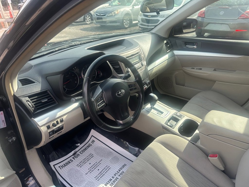 Used 2013 Subaru Legacy 2.5i Premium w/ All-Weather Pkg + Moonroof image 7