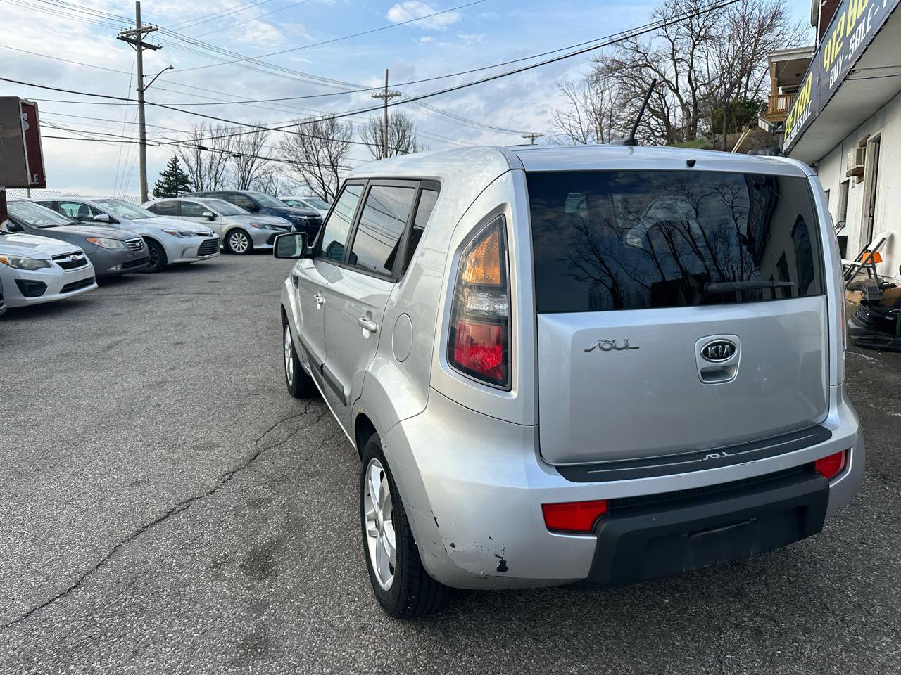 Used 2011 Kia Soul + image 8